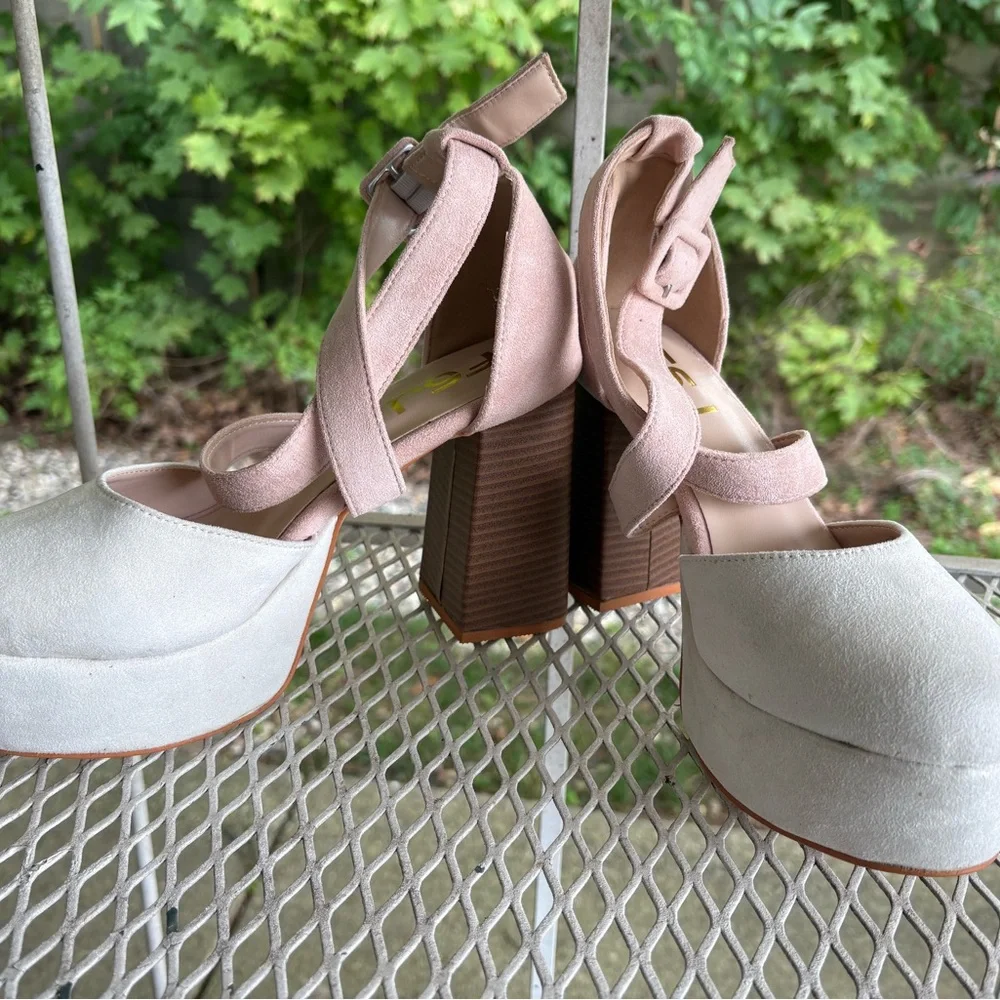 ROMANTIC NEW KARI SUEDE PLATFORM PUMPS